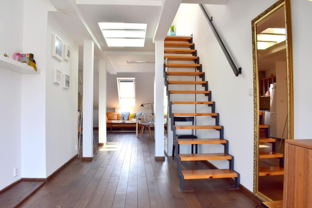Apartmán Lux Duplex Rooftop Loft With An Amazing Terrace & Cinema